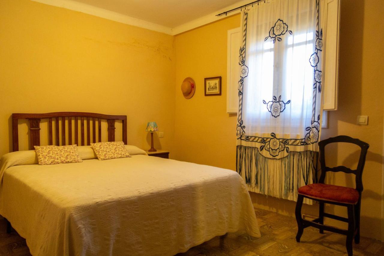 Casa rural Villahermosa Torrelles Esterno foto
