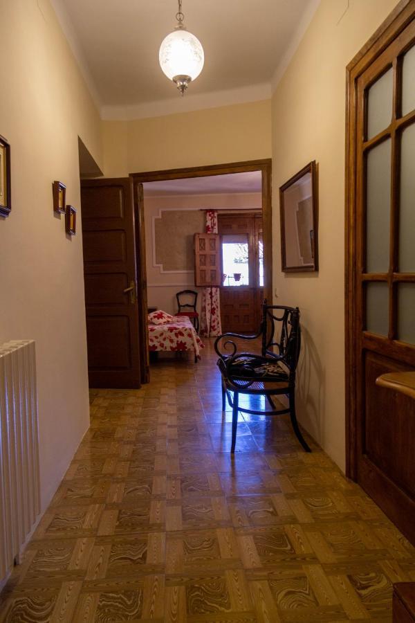 Casa rural Villahermosa Torrelles Esterno foto