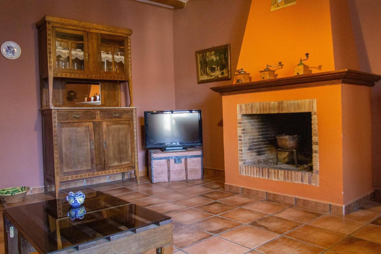 Casa rural Villahermosa Torrelles Esterno foto