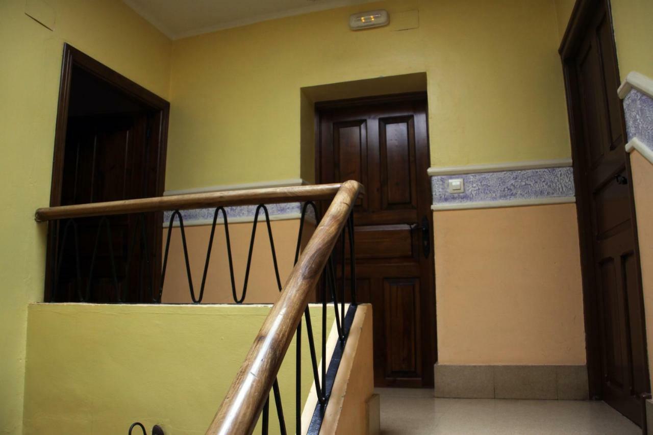Casa rural Villahermosa Torrelles Esterno foto
